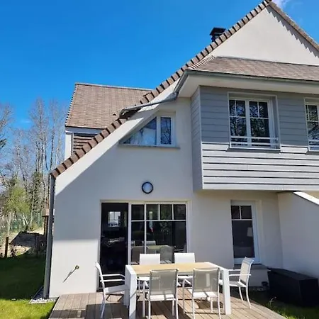 Hébergement de vacances Maison Familiale Avec Jardin *