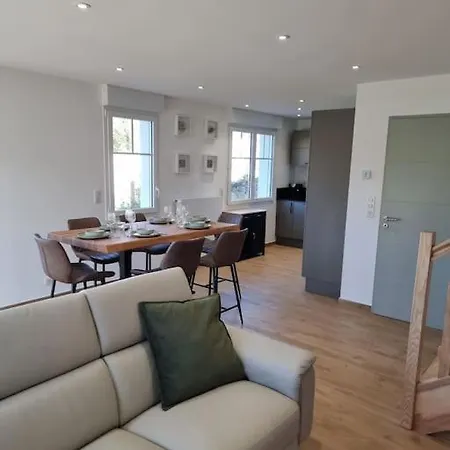 Hébergement de vacances Maison Familiale Avec Jardin