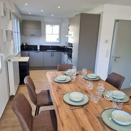 Maison Familiale Avec Jardin